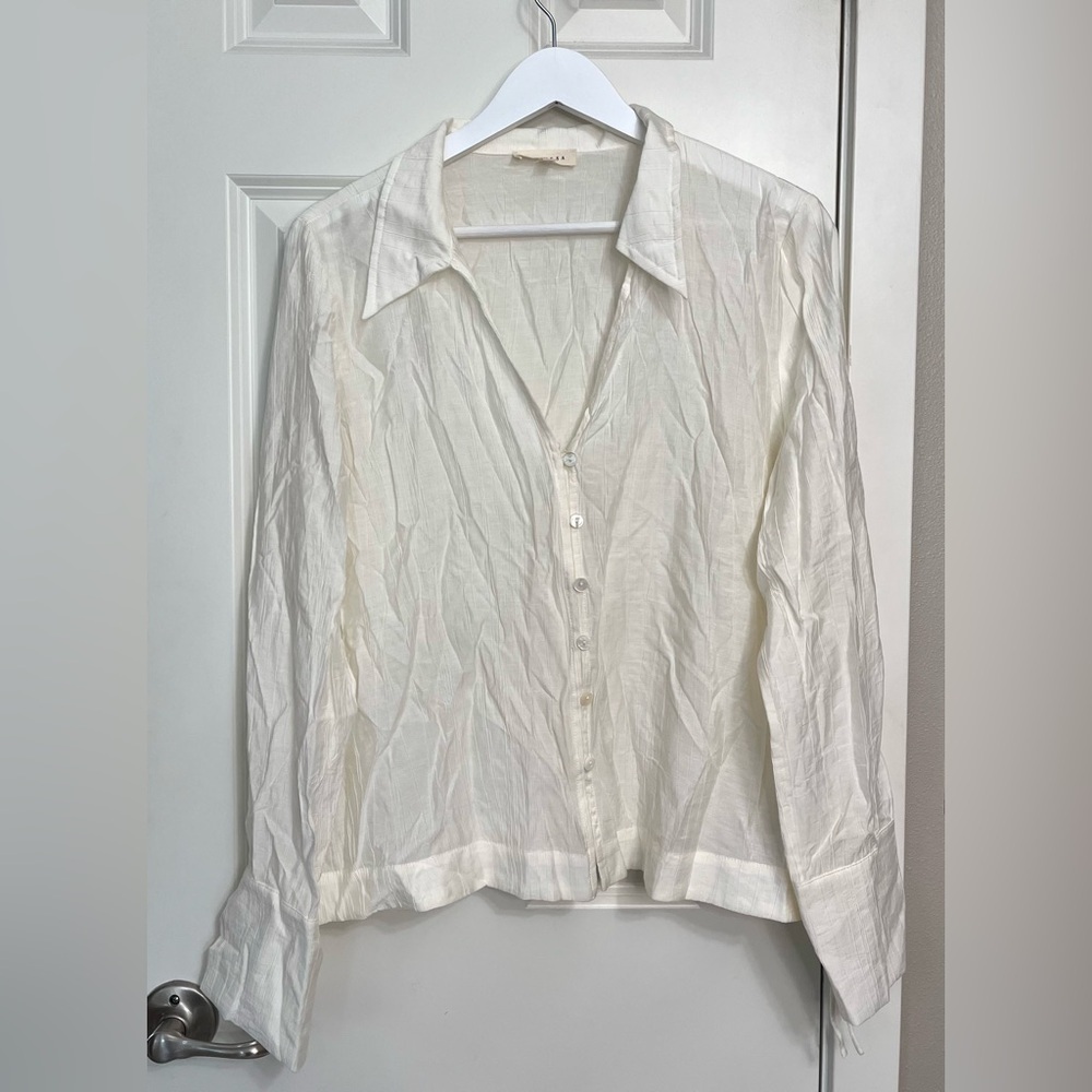 Promesa Button-Down Blouse NWOT
